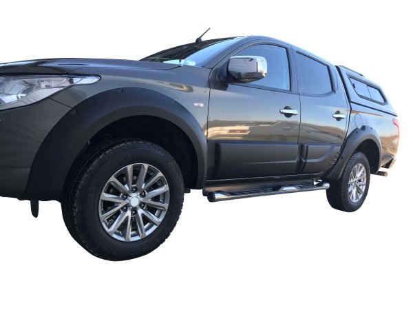 Kotflügelverbreiterung passend für Mitsubishi L 200 Bj. 2015-2019 mit Tüv ABE