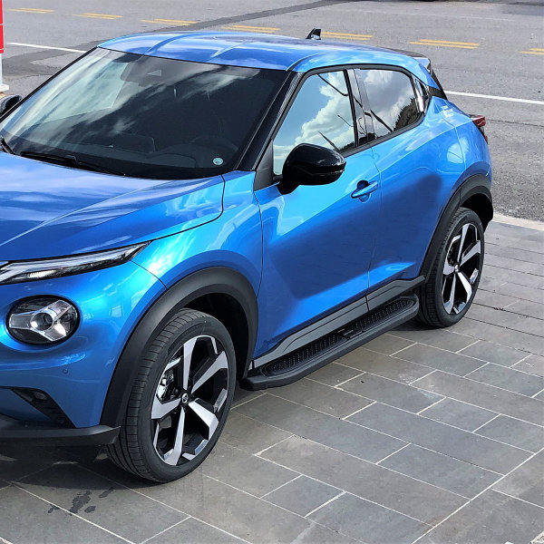 Trittbretter passend für Nissan Juke ab Bj. 2019 Ares Schwarz mit TÜV